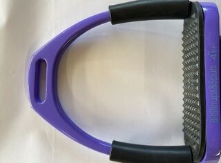 Flexi Stirrup Irons - Coloured - Excellent quality